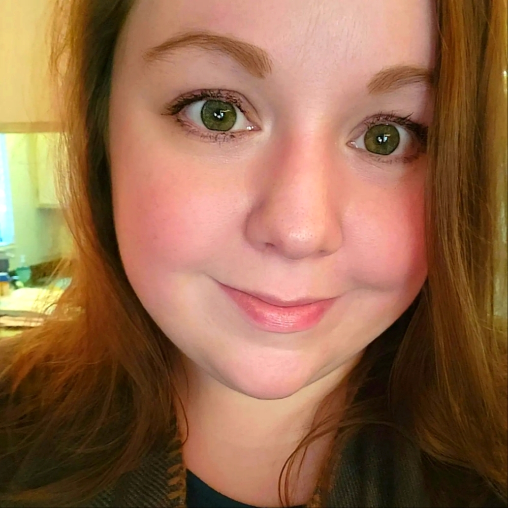 Meet your Posher, Whitney